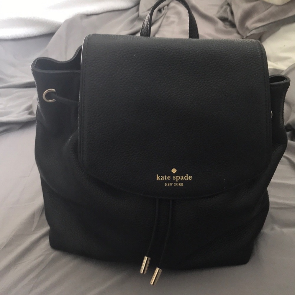 Perfect  black leather Kate spade backpack